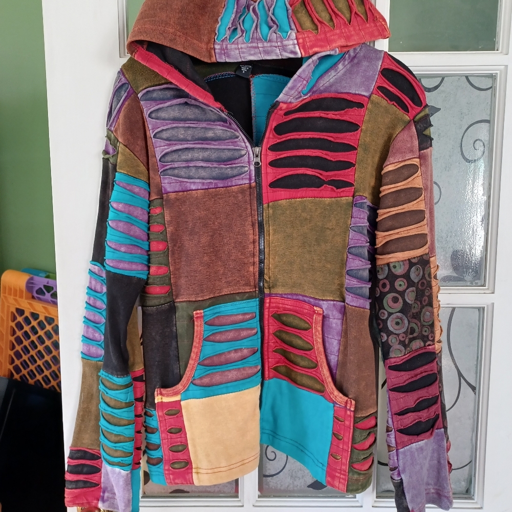 Hooded jacket size small the collection. 100 percent cotton
